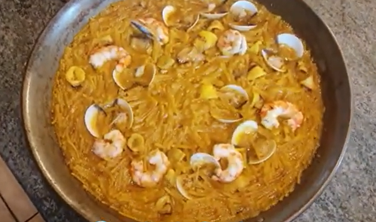 fideua con marisco congelado
